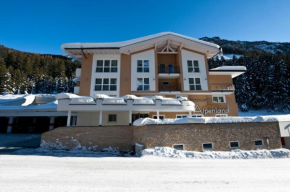  Hotel Garni Alpenland  Ишгль